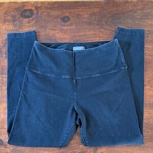 Lysse Classic Black Leggings Size Large